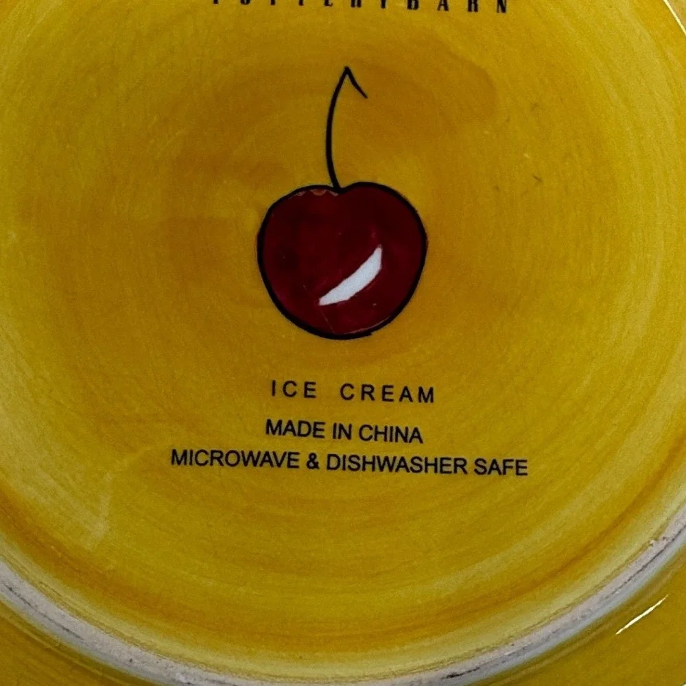 Pottery‎ Barn I Scream For Ice Cream Dessert Plates Set of 6 Yellow White 8 inch